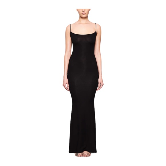 SKIMS Dresses & Skirts - Skims Long Slip Maxi Dress Onyx